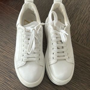 Zara white leather platform sneaker size 37